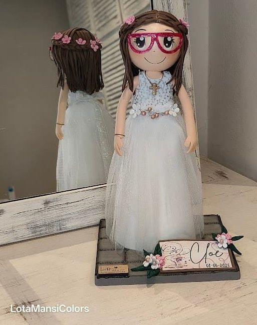 fofuchas personalizadas de comunión, fofuchas personalizadas para comunión, fofucha de comunión, fofuchas personalizadas