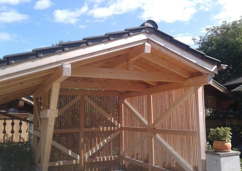 Carport und Garagen aus Holz