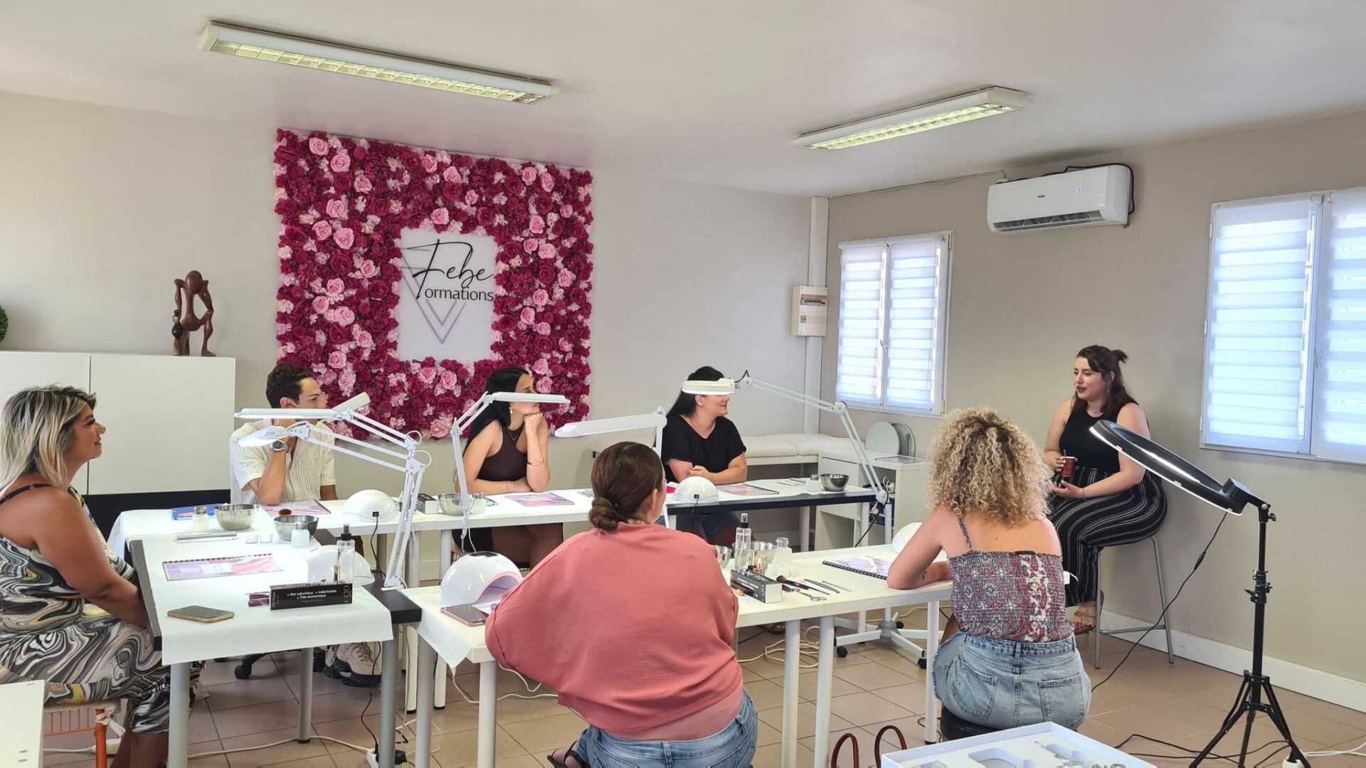 Cours esthétique école L'école esthétique FEBE