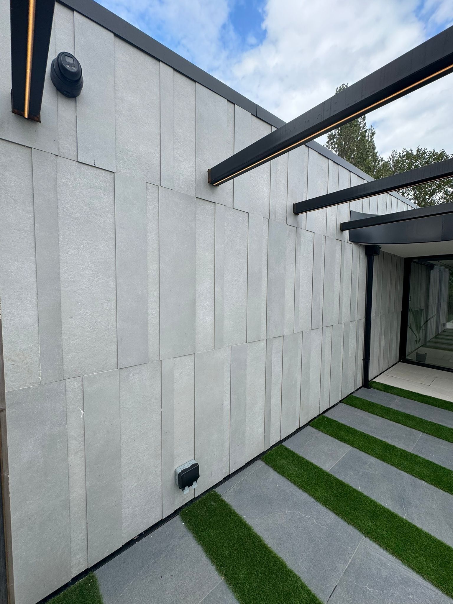 Wall tiles used in the nottingham la mansion job