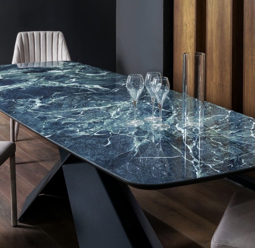 Marble blue gloss table used in the Livingroom
