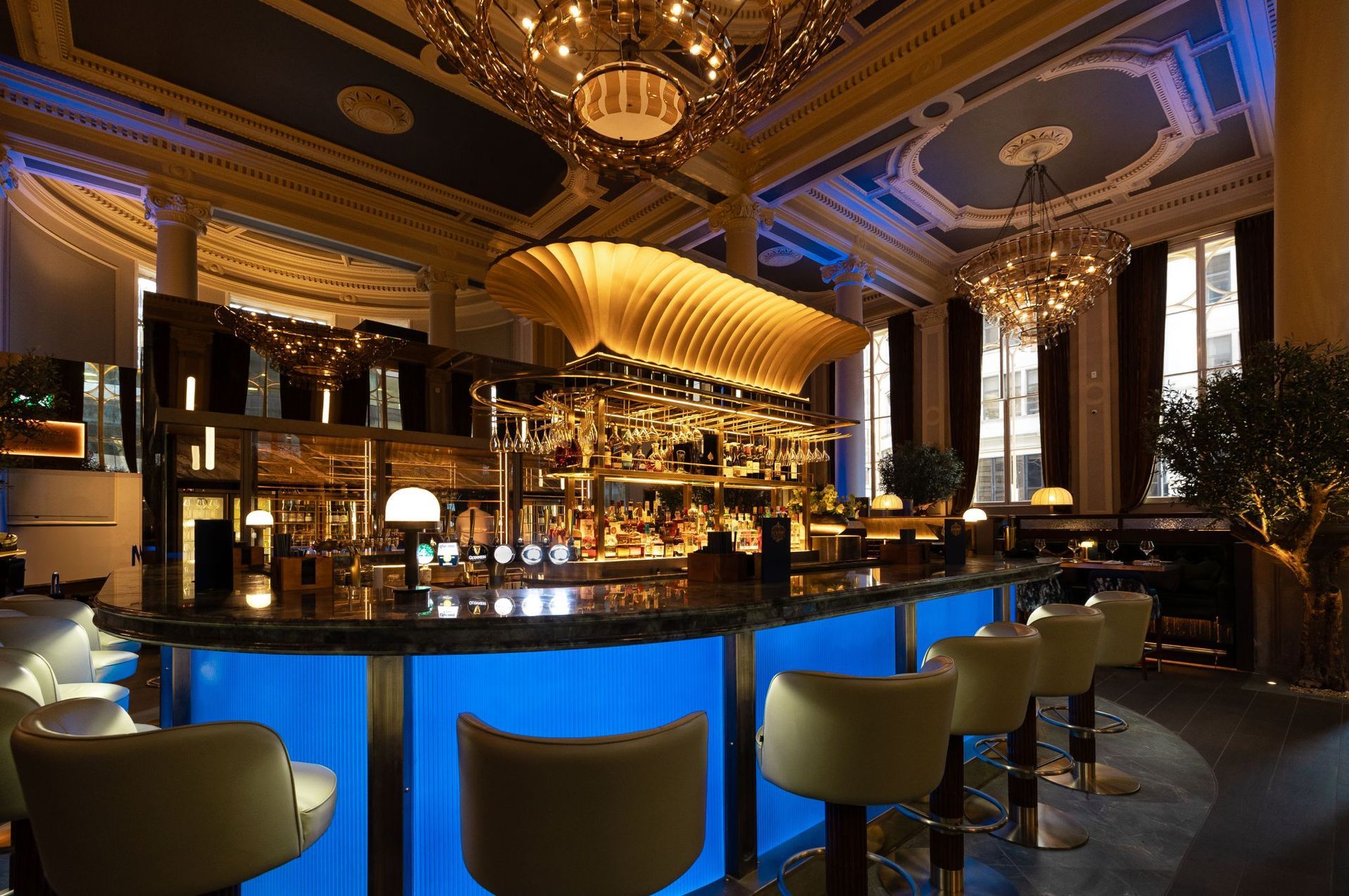 the cut and craft Manchester room shot images including the bar