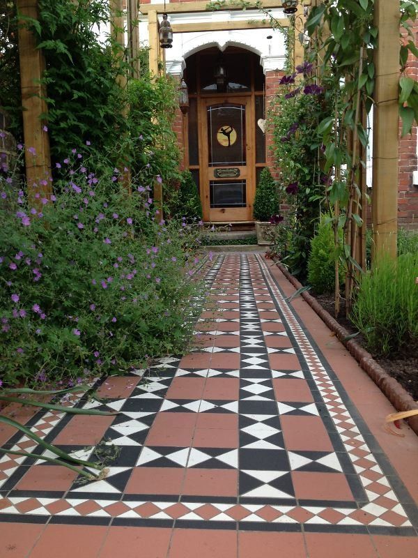 victorian style tile, pattern tile, outdoor tile , garden tile,