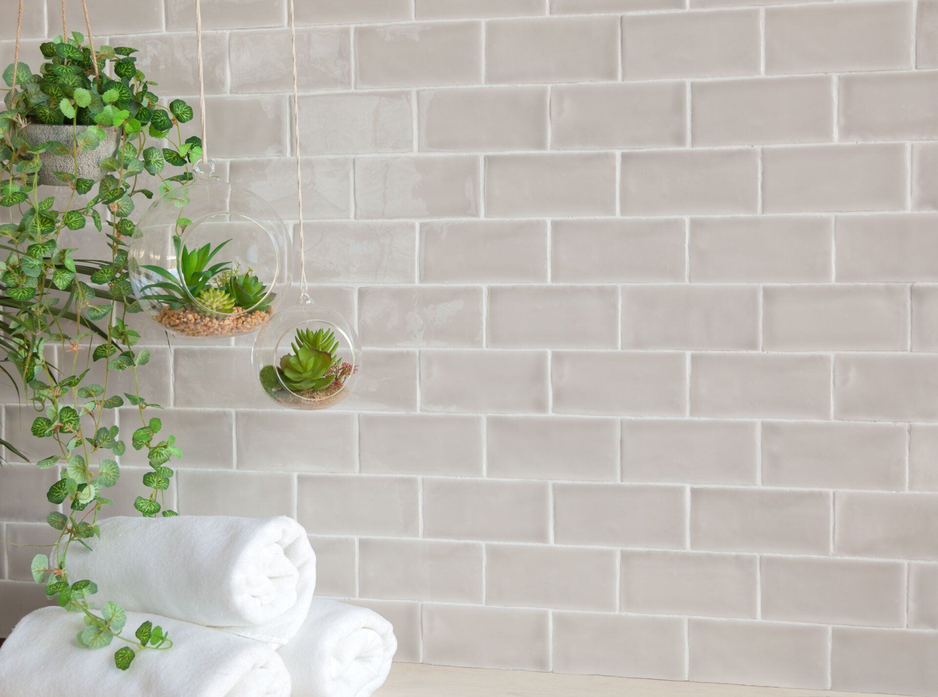 Grey rustic gloss ceramic wall tile 130x65mm