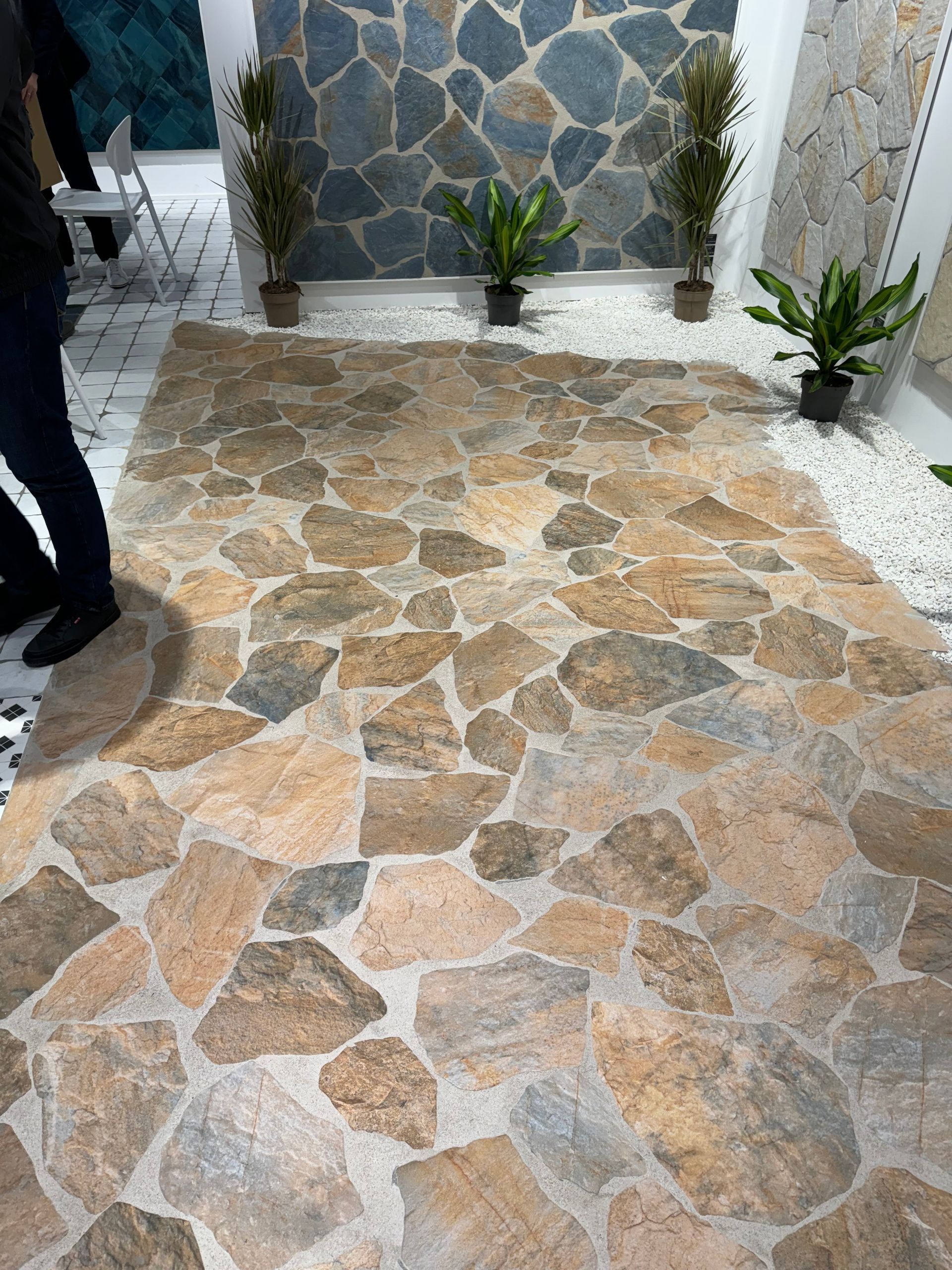 Ravello range on the walls and floor in a showroom