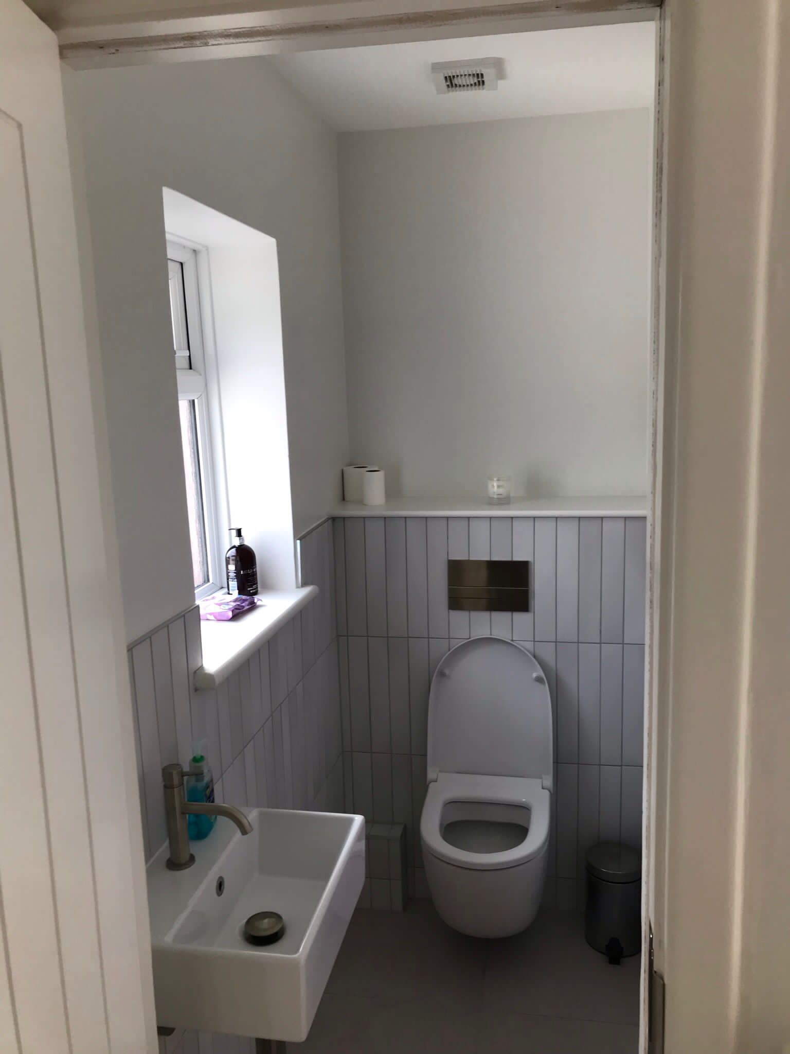 Oslo blue gloss brick mosaic, Shower