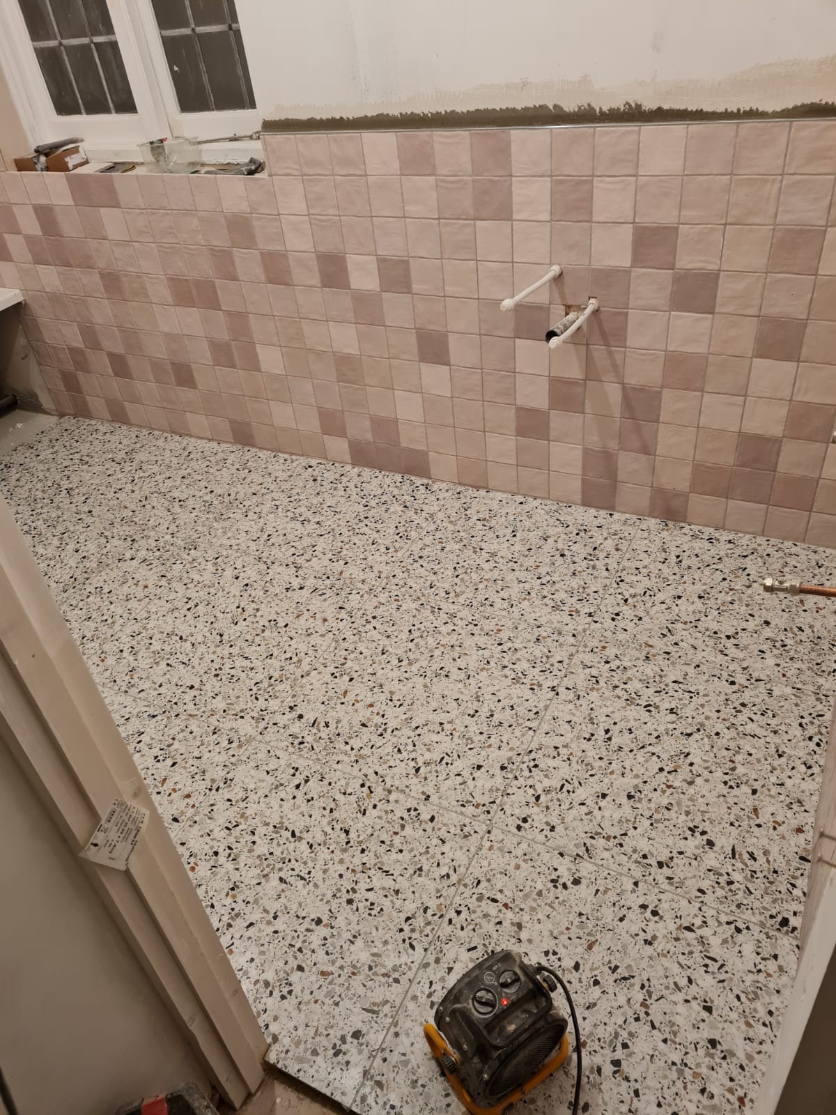 Terrazzo effect porcelain floor tile, Ceppo di colour blanco floor tile, zellige style Pink 100x100 bathroom wall tiles, Bathroom.