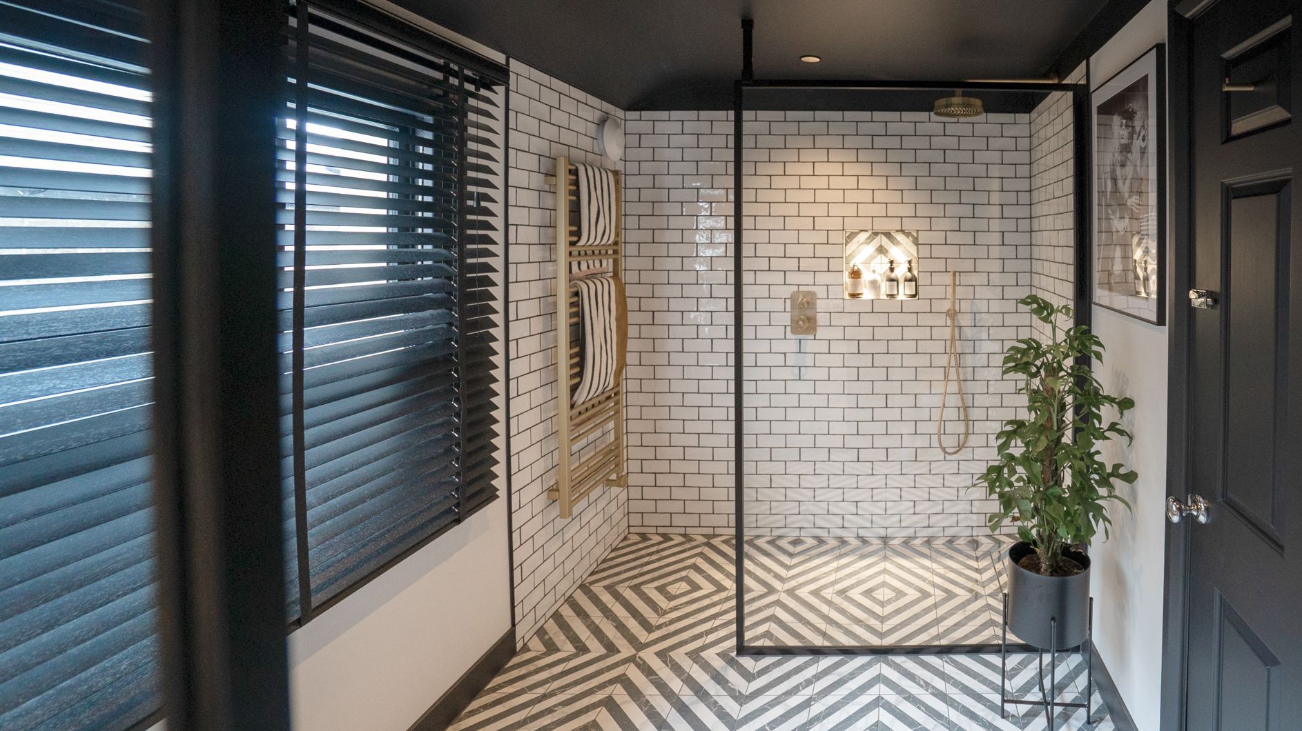 geometric pattern floor tiles, kitchen table, lounge area, square glass