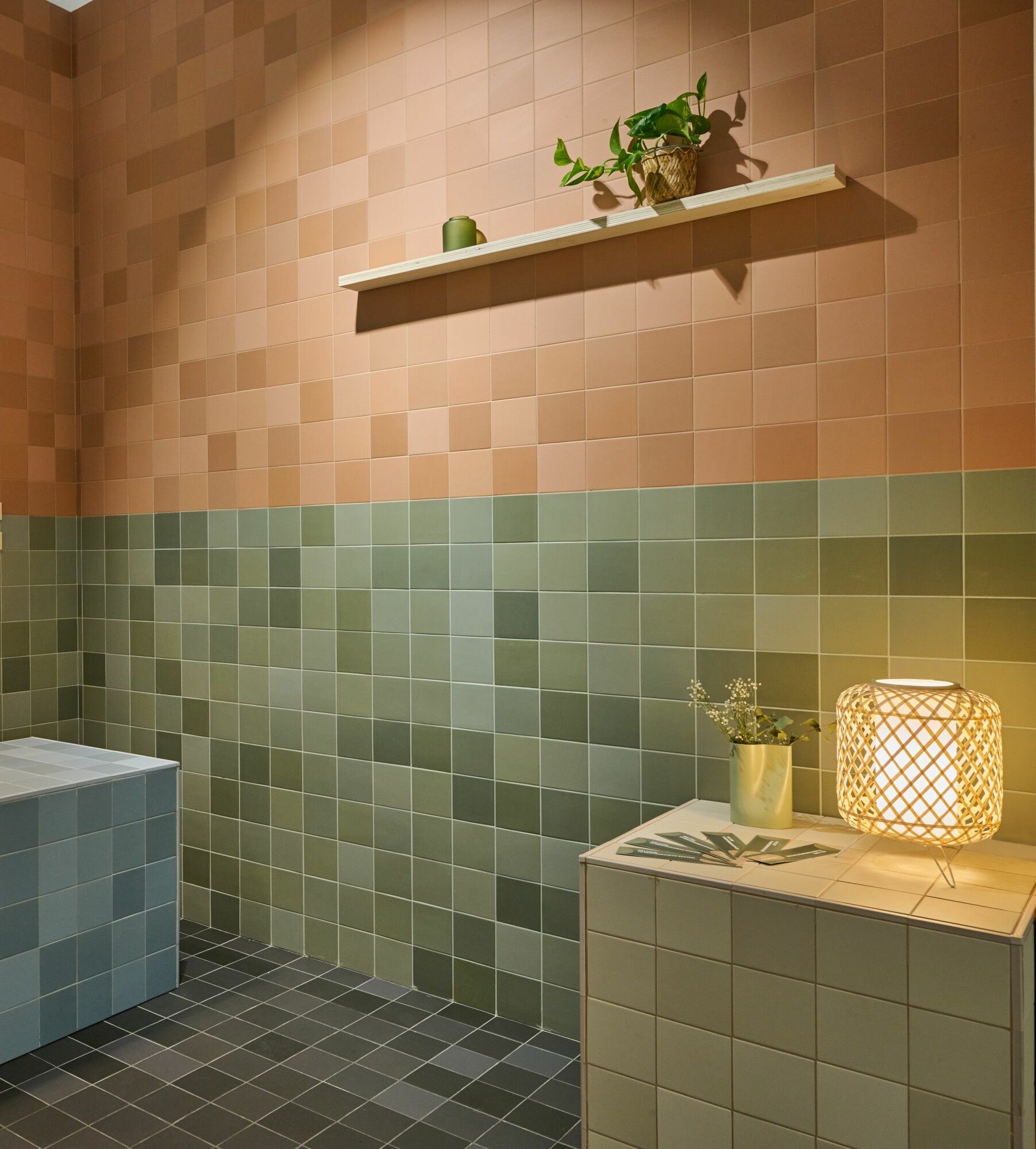 an aesthetically pleasing room setting with