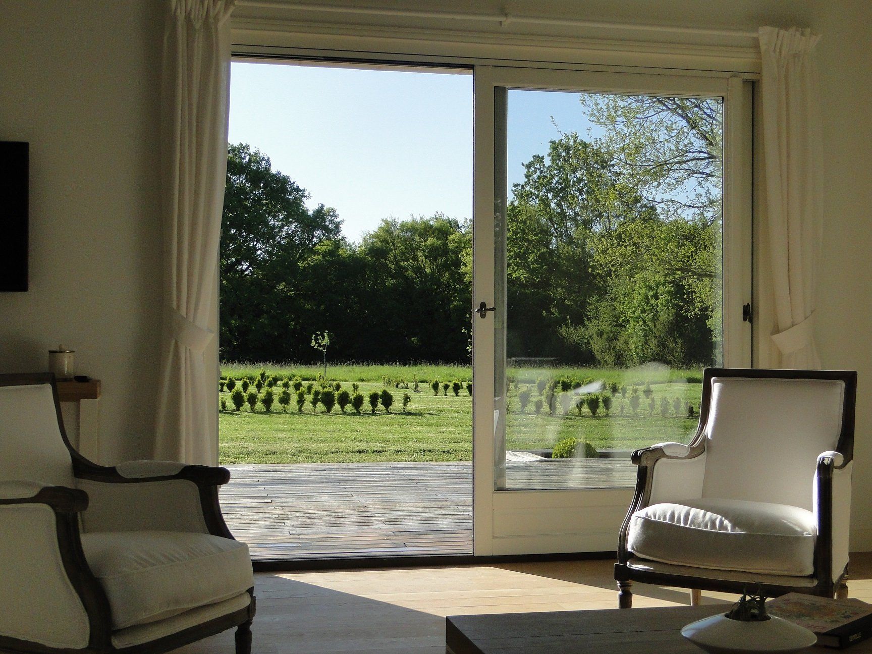 Domaine de La Frenelle, Perche, Parc Naturel régional du Perche, Perche Sarthois, gîte, location, Location de charme, gite de charme, location de luxe, location de prestige, Normandie, Pays de la Loire, location saisonnière, location maison, gite de charme, Bellême, Mortagne-au-Perche, Le Mans, 24 heures du Mans, Nogent Le Bernard, percheron, longère, domaine, randonnées, nature, luxe, calme, la perrière,