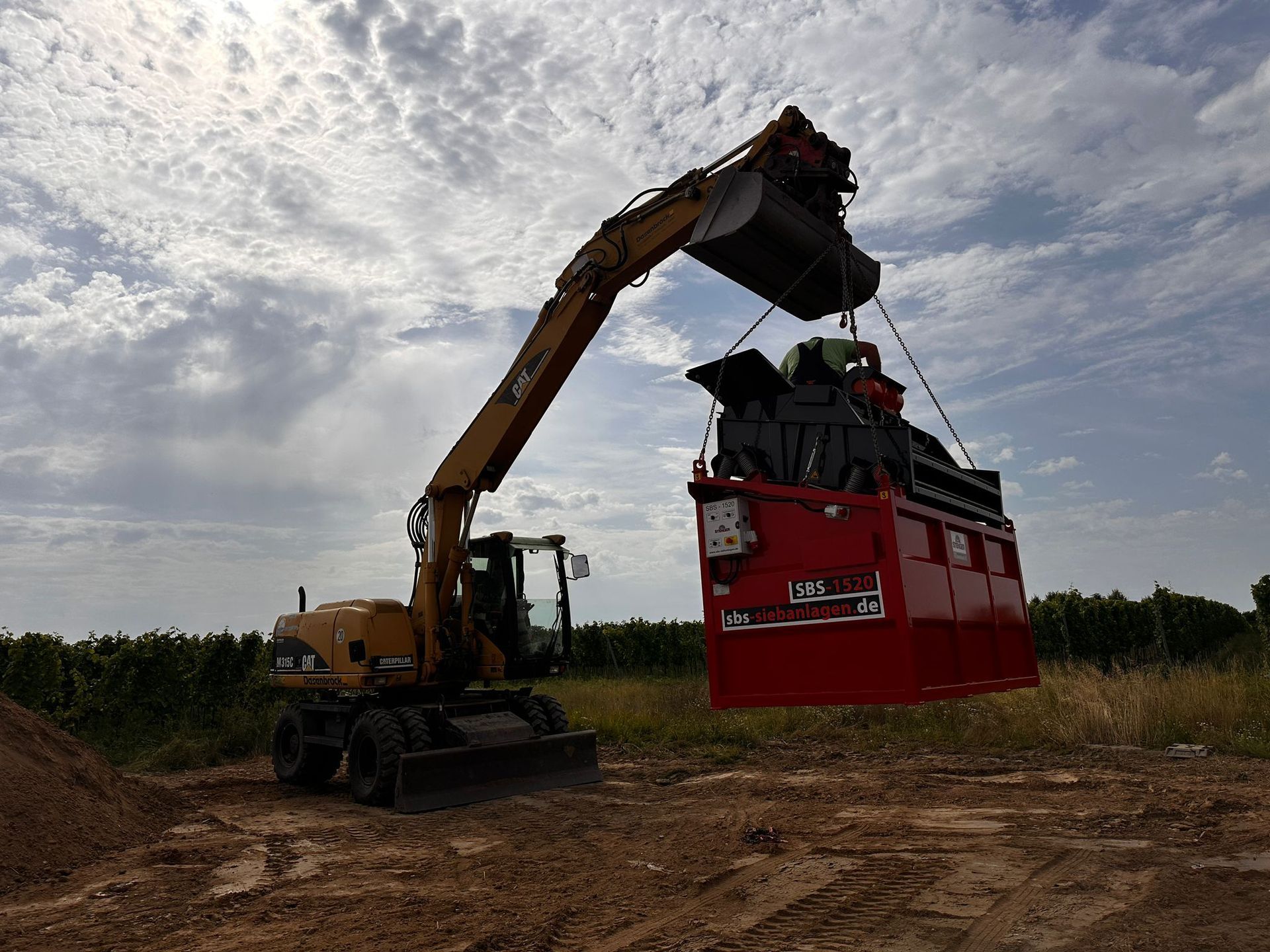 Mutterbodensieben Siebanlage Mobilsiebanlage rotesiebanlage kleinesiebanlage