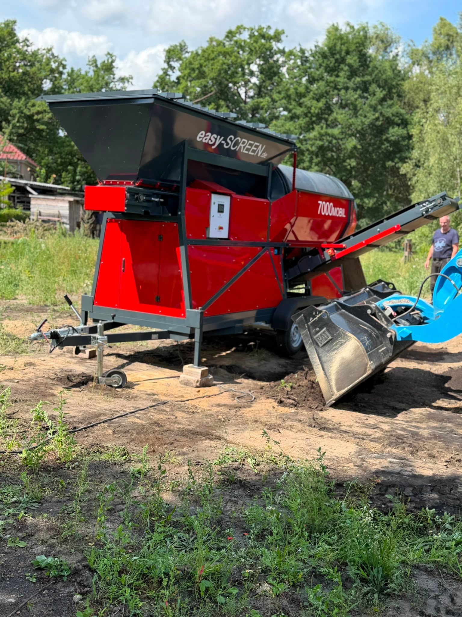 Siebanlage
mobile Siebanlage
Trommelsiebanlage
Trommelsieb
mobile Trommelsiebanlage
Siebanlage kaufen
Siebmaschine
Siebtechnik
Siebtechnik Recycling