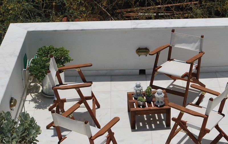 Hydra's Chromata, guest house accommodation on Hydra Island Greece.
