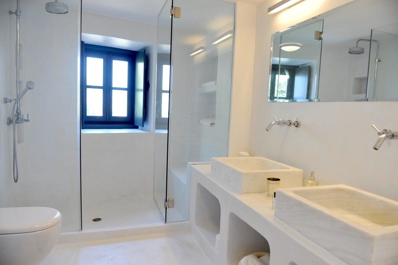 Pefko House, deluxe, VIP, private holiday house rental on Hydra Island Greece in Kiaffa.