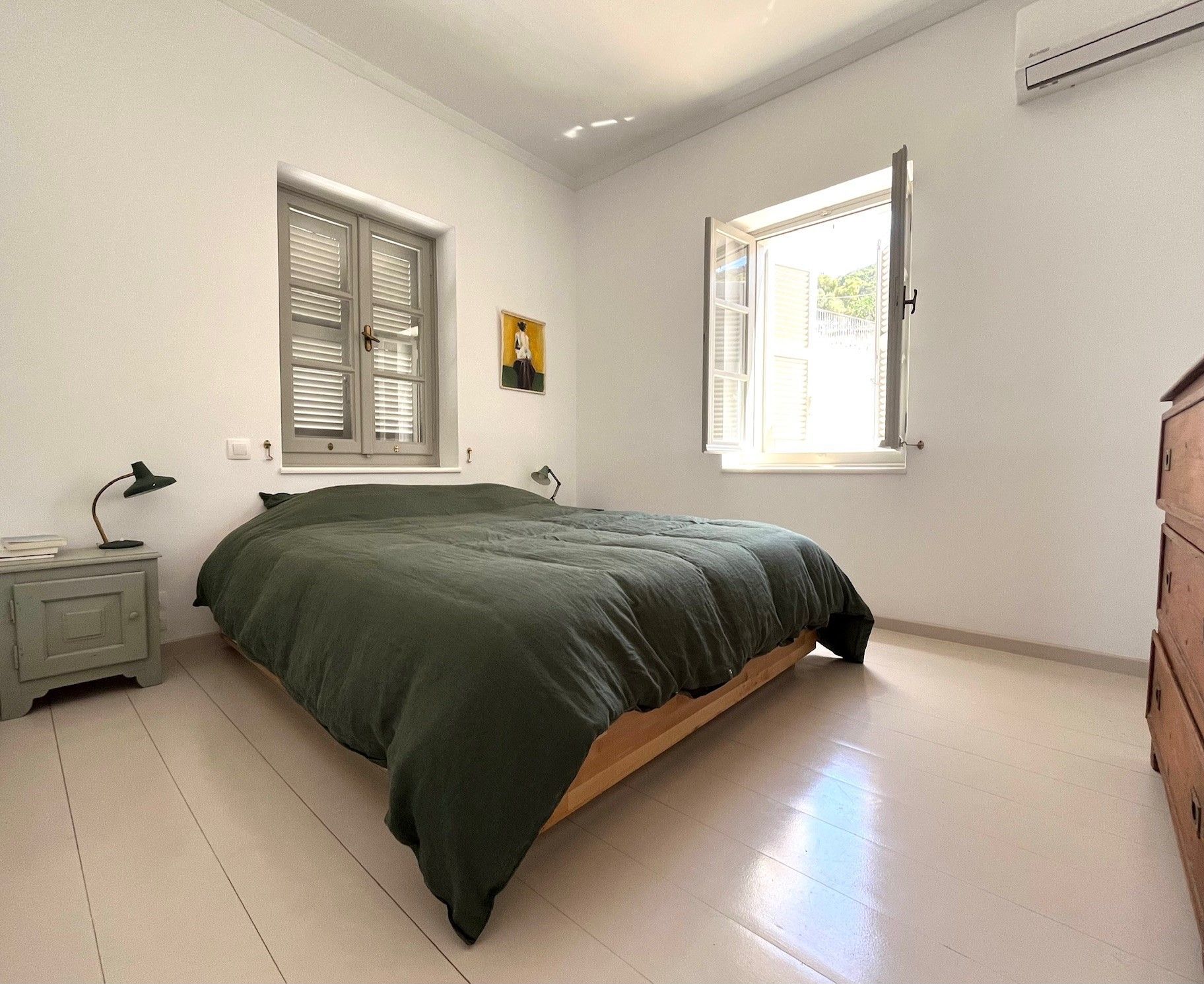 Analypsi House for holiday rentals on Hydra Island Greece. Perfect countryside house for a couple to enjoy wonderful scenery and views.