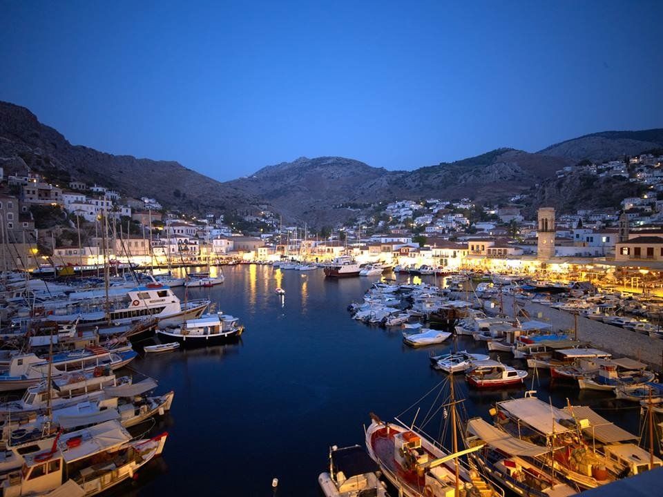 Hydra Harbour on Hydra Island Greece, what to expect of Hydra harbor. Copyright Kelsey Edwards of HydraDirect.