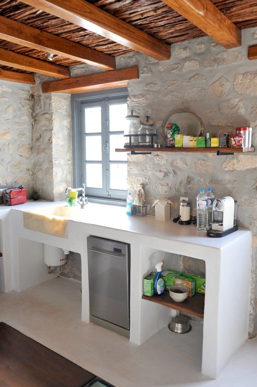 Pefko House, deluxe, VIP, private holiday house rental on Hydra Island Greece in Kiaffa.