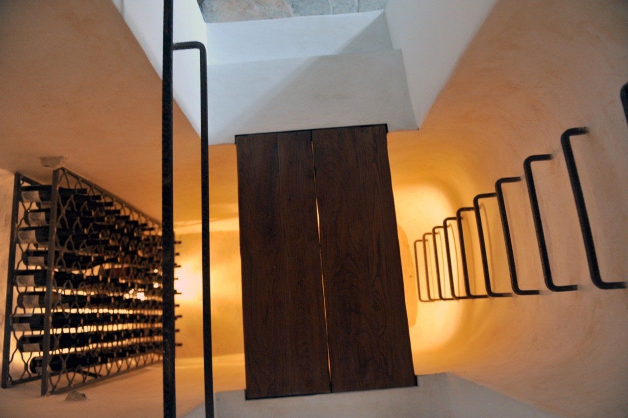 Pefko House, deluxe, VIP, private holiday house rental on Hydra Island Greece in Kiaffa.