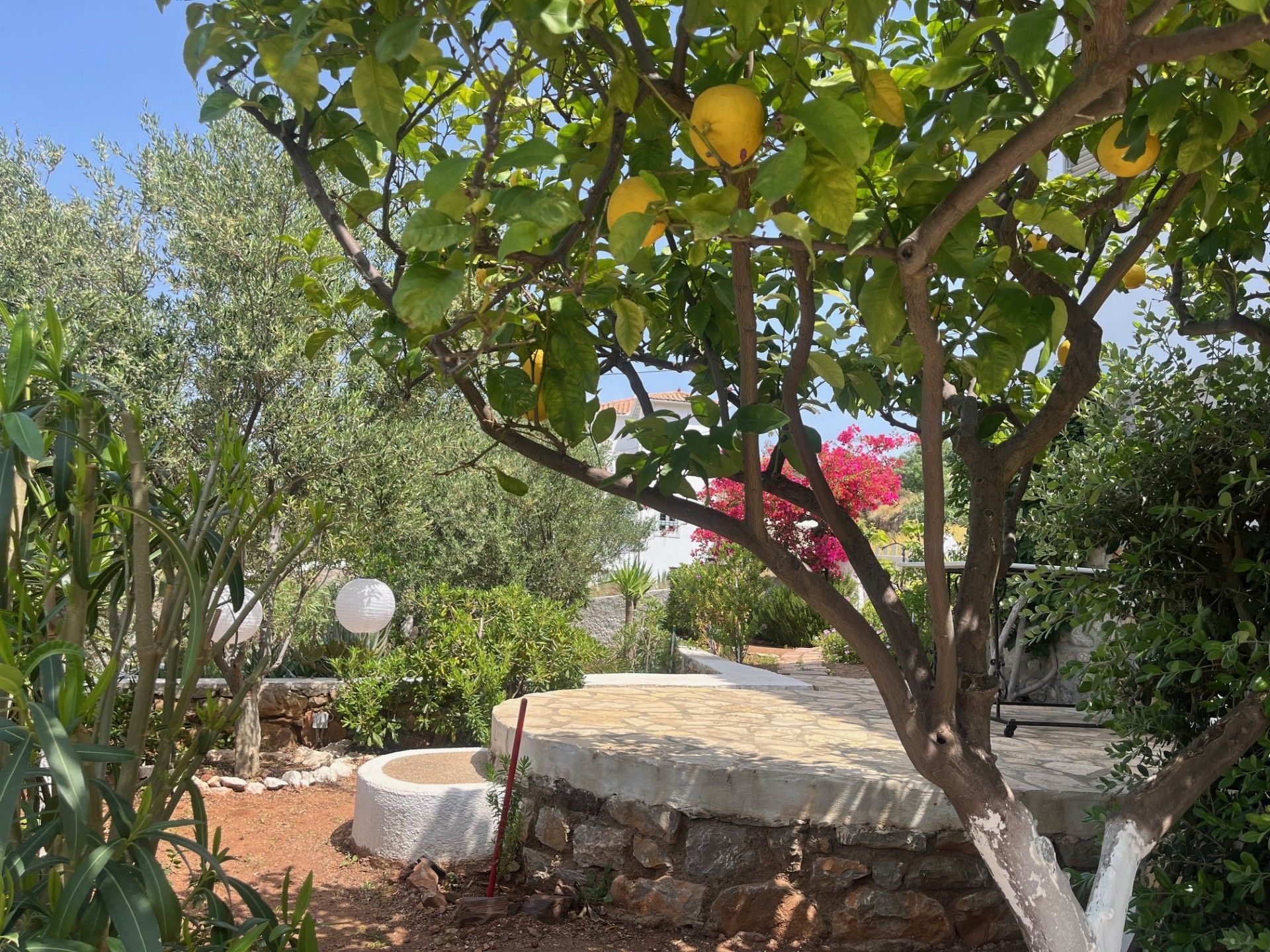 Analypsi House for holiday rentals on Hydra Island Greece. Perfect countryside house for a couple to enjoy wonderful scenery and views.