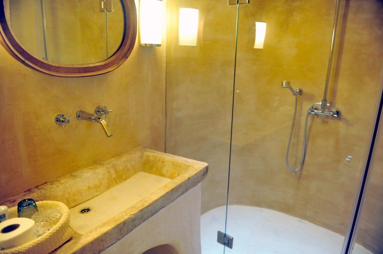 Pefko House, deluxe, VIP, private holiday house rental on Hydra Island Greece in Kiaffa.