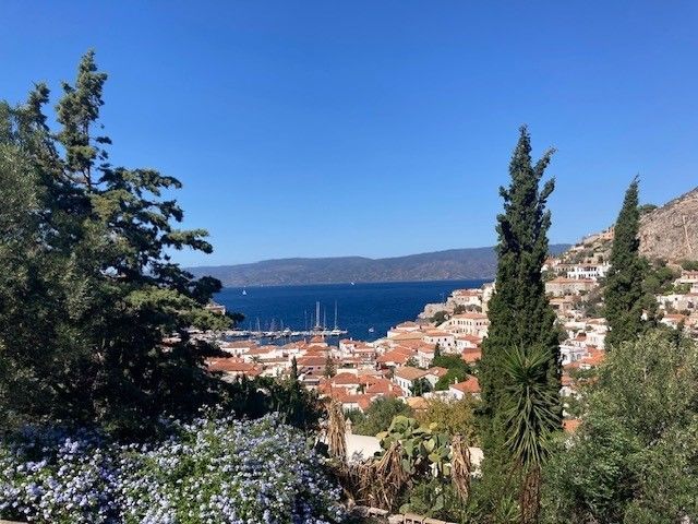 Ina's house to rent on hydra island greece