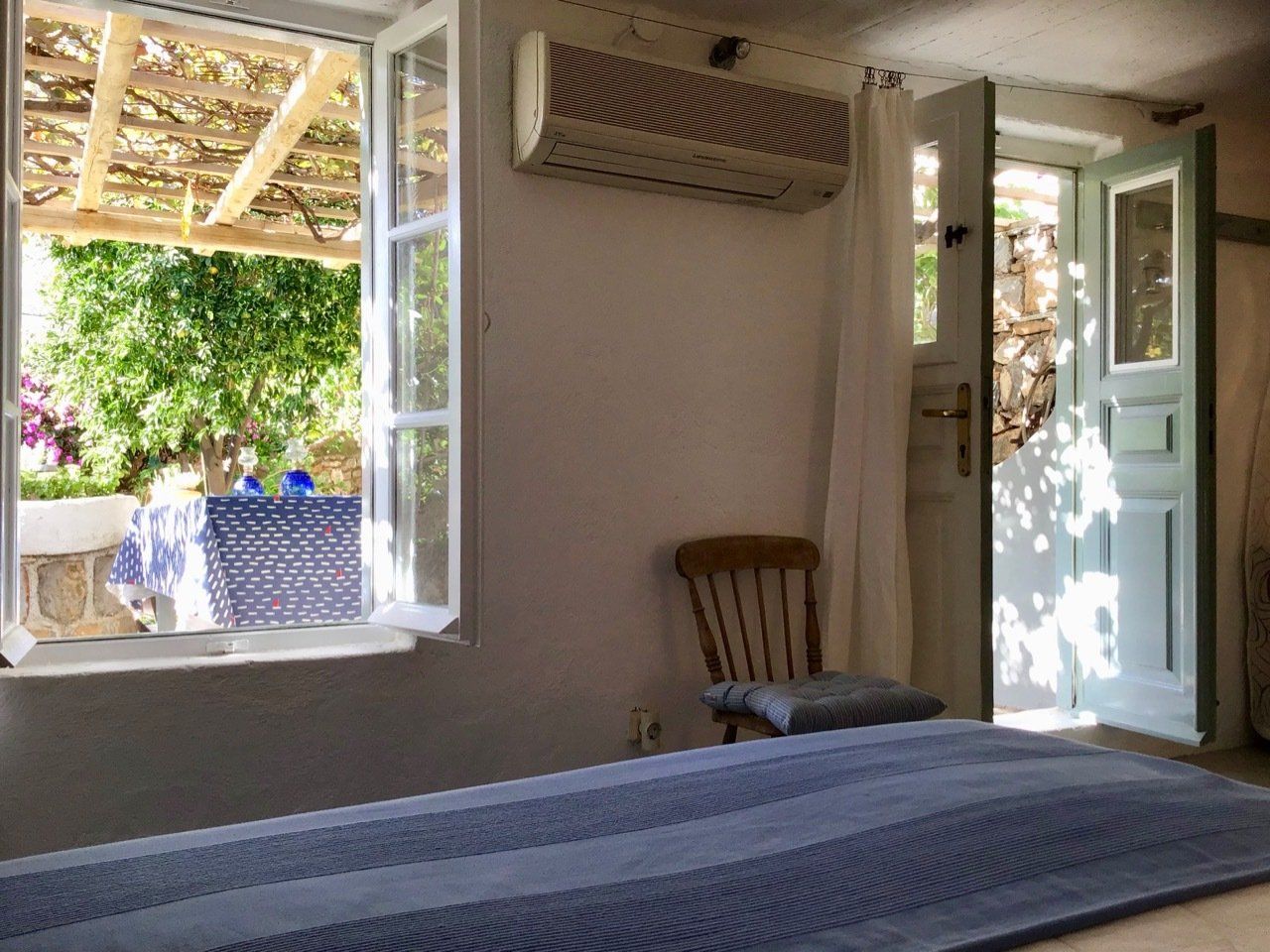 Lemon Tree House, Hydra houses, holiday rentals,  holiday house rentals on Hydra Island Greece.