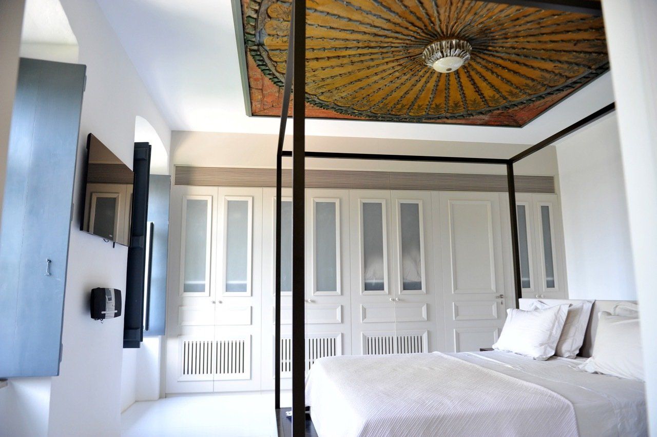 Pefko House, deluxe, VIP, private holiday house rental on Hydra Island Greece in Kiaffa.