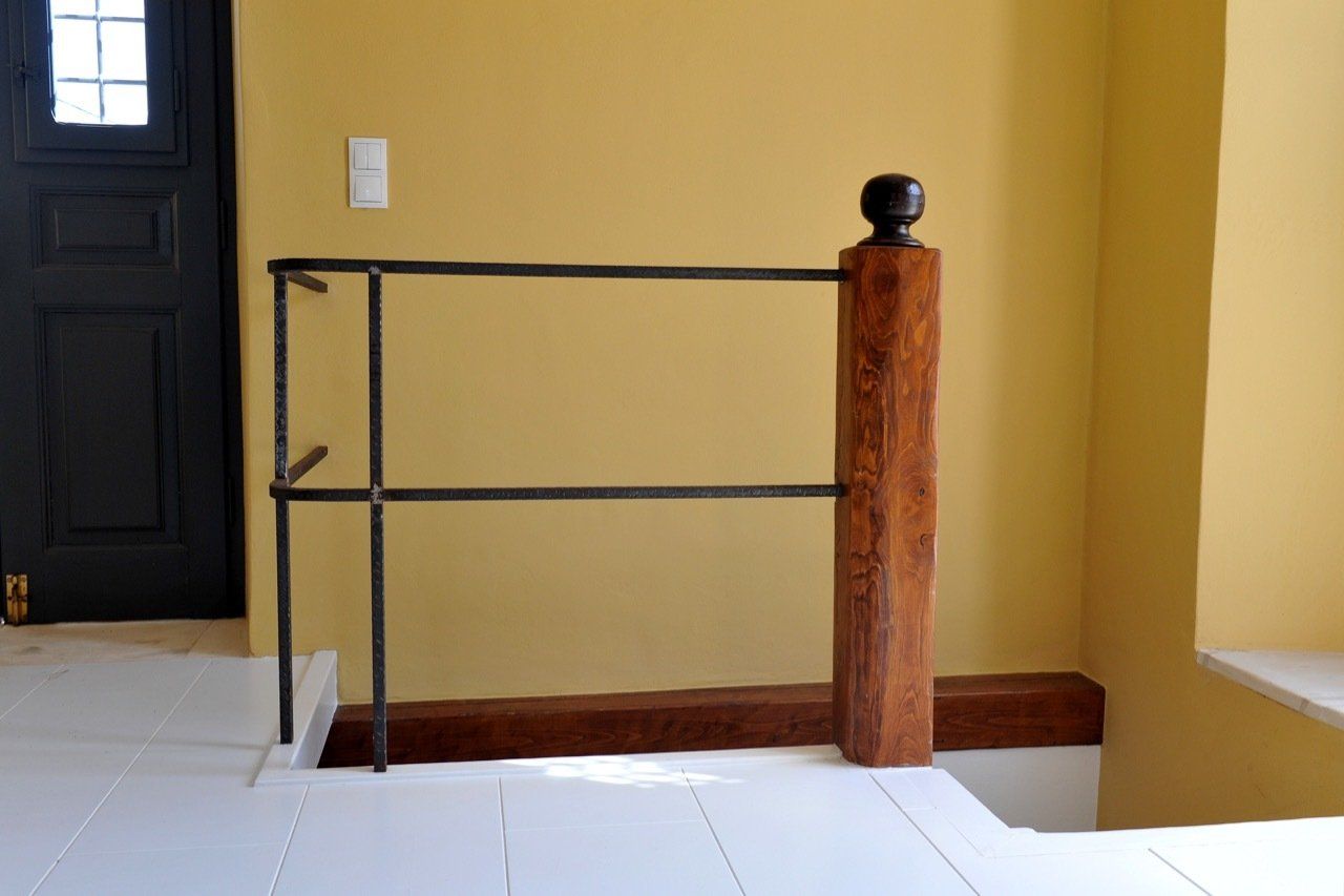 Pefko House, deluxe, VIP, private holiday house rental on Hydra Island Greece in Kiaffa.