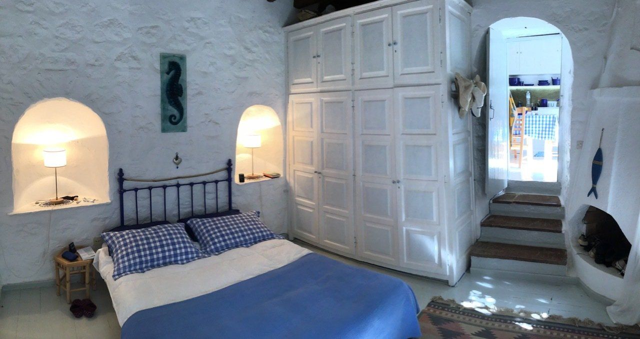 Lemon Tree House, Hydra houses, holiday rentals, holiday house rentals on Hydra Island Greece.