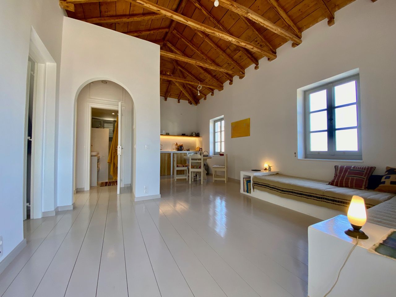 Analypsi House for holiday rentals on Hydra Island Greece. Perfect countryside house for a couple to enjoy wonderful scenery and views.