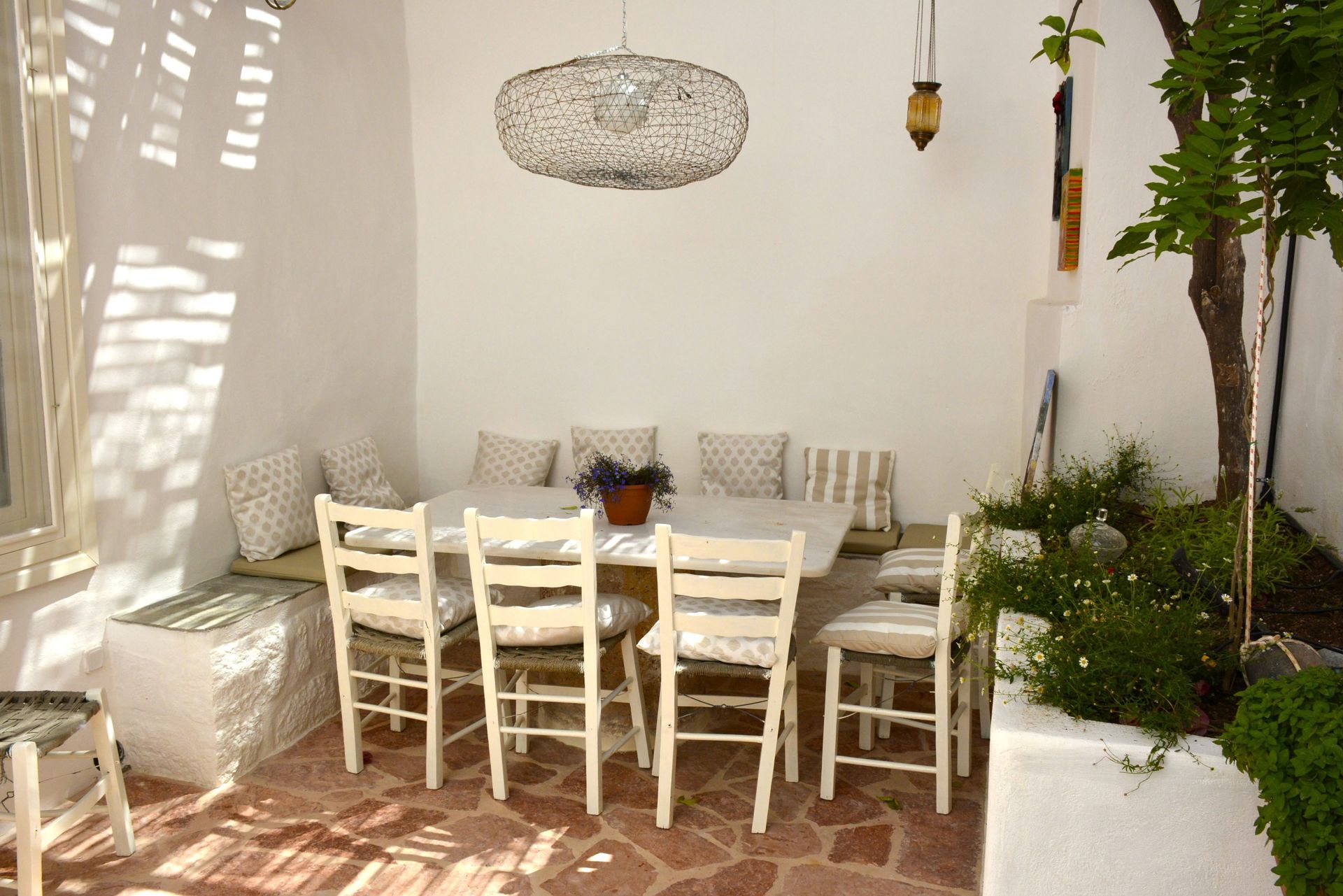 A Hydra House - Hydra holiday house rentals on Hydra Island Greece.