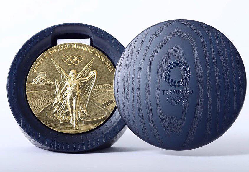 Elena Votsi Jewellery Designer on Hydra Island Greece, on the HYDRADIRECT Shops & Services pages