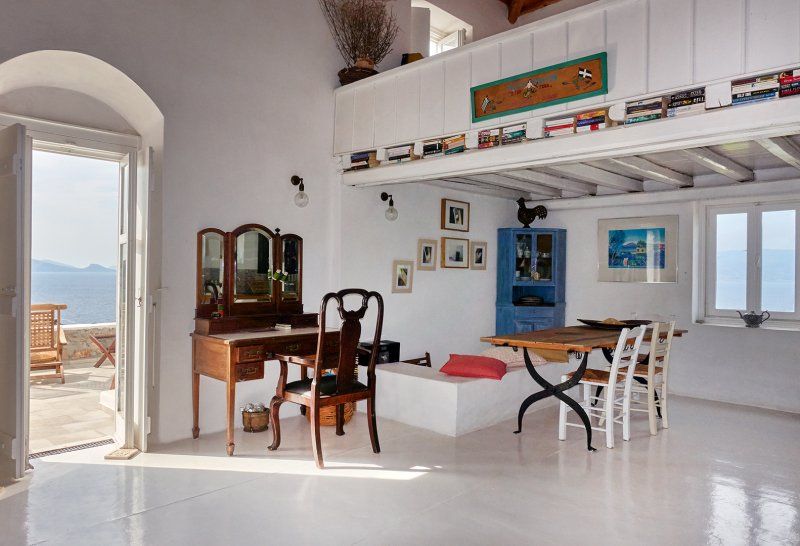 Evdokia House, full details & book direct Evdokia House - Private Holiday Houses on Hydra - Accommodation on Hydra Island Greece.
