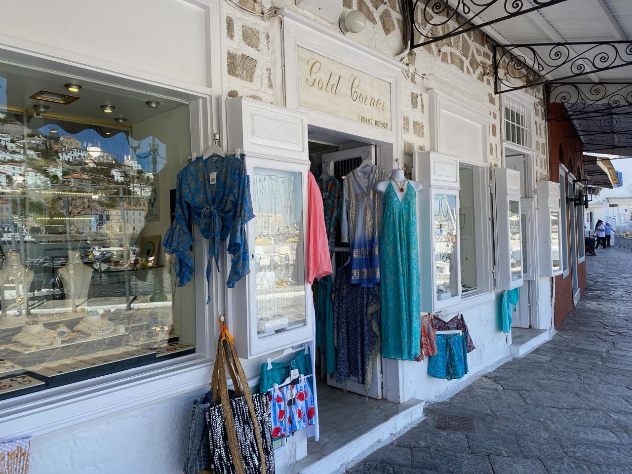 contact details for the gold corner shop on hydra island greece listed on the hydradirect.com website