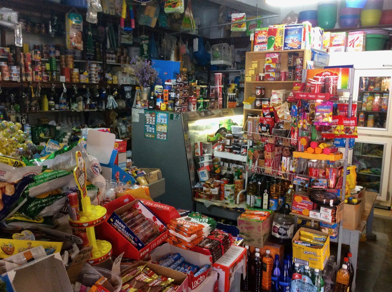 Four Corners Supermarket on Hydra Island in the HydraDirect Shopping & Services pages