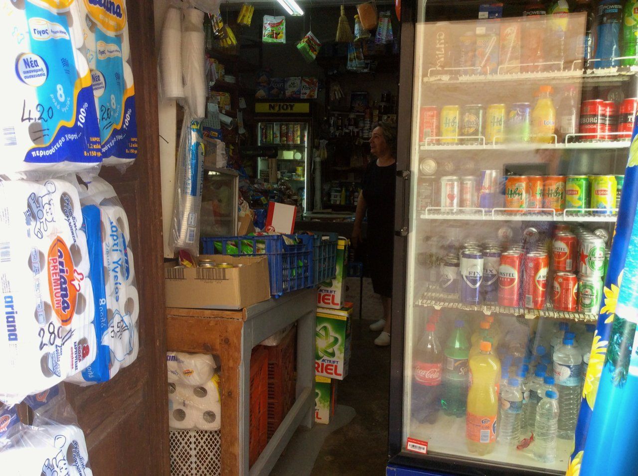 Four Corners Supermarket on Hydra Island in the HydraDirect Shopping & Services pages