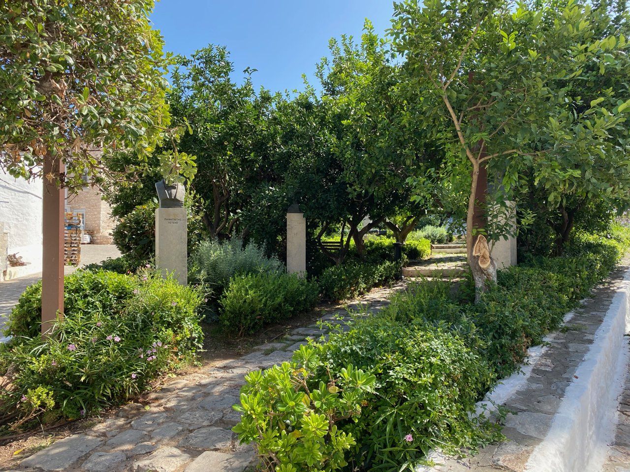The Artist's Garden on Hydra where locals can freely pick Neranja Oranges and Lemons.