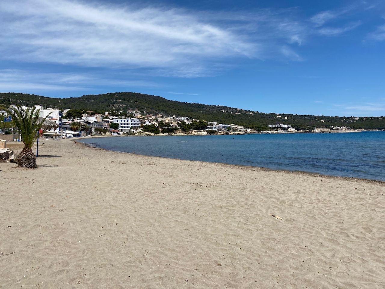 Magic 1 - New Fast Cat Service for Hydra From Hydra to Ag.Marina (Aegina) day trips are possible too