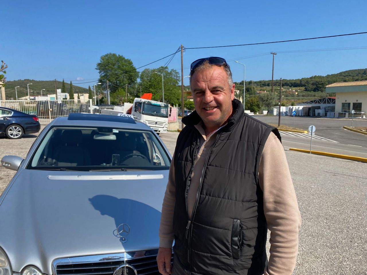 Ermioni Taxi Driver, Panagiotis Develekos, recommended by Hydradirect.