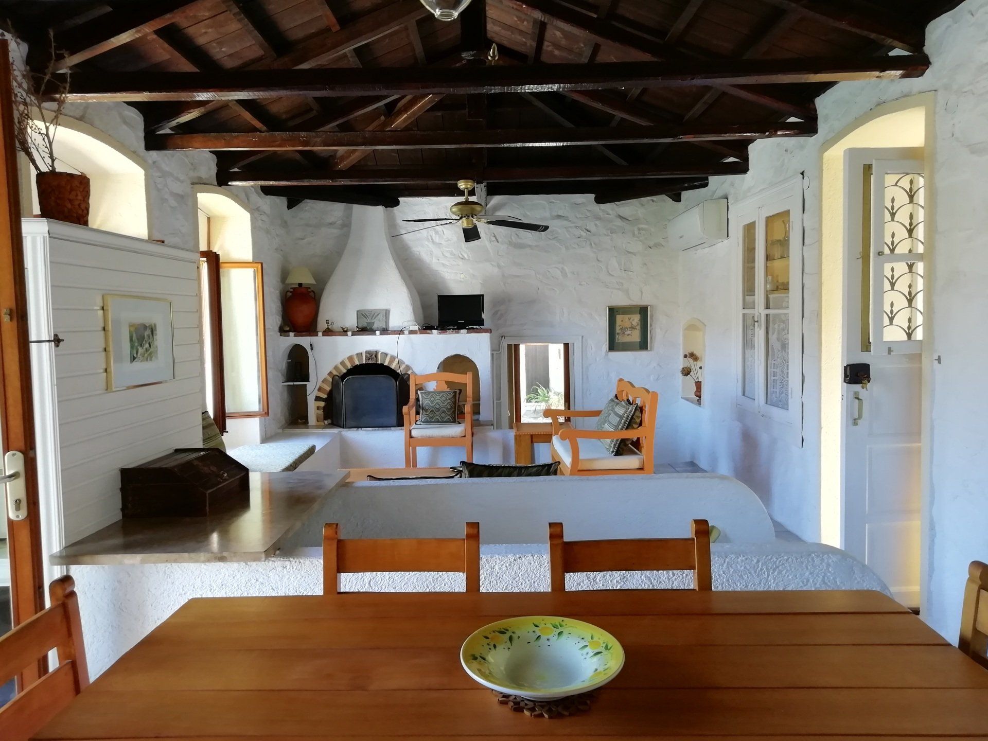 Arbeli House, Hydra holiday house rentals, book with owner via HydraDirect