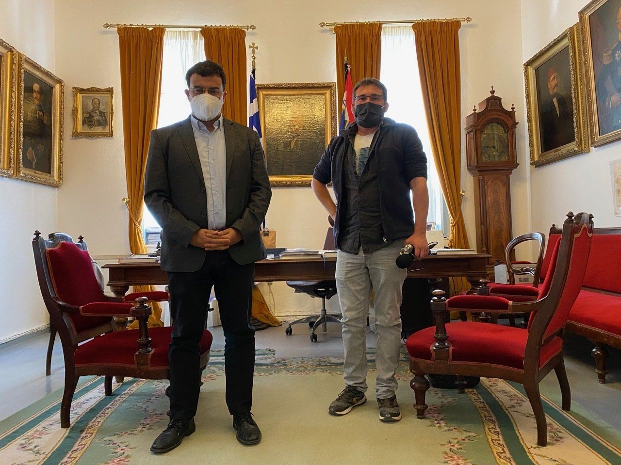 Joel Bronner interviews Hydra Islanders for French Radio (RFI) pre Greek opening of tourism.