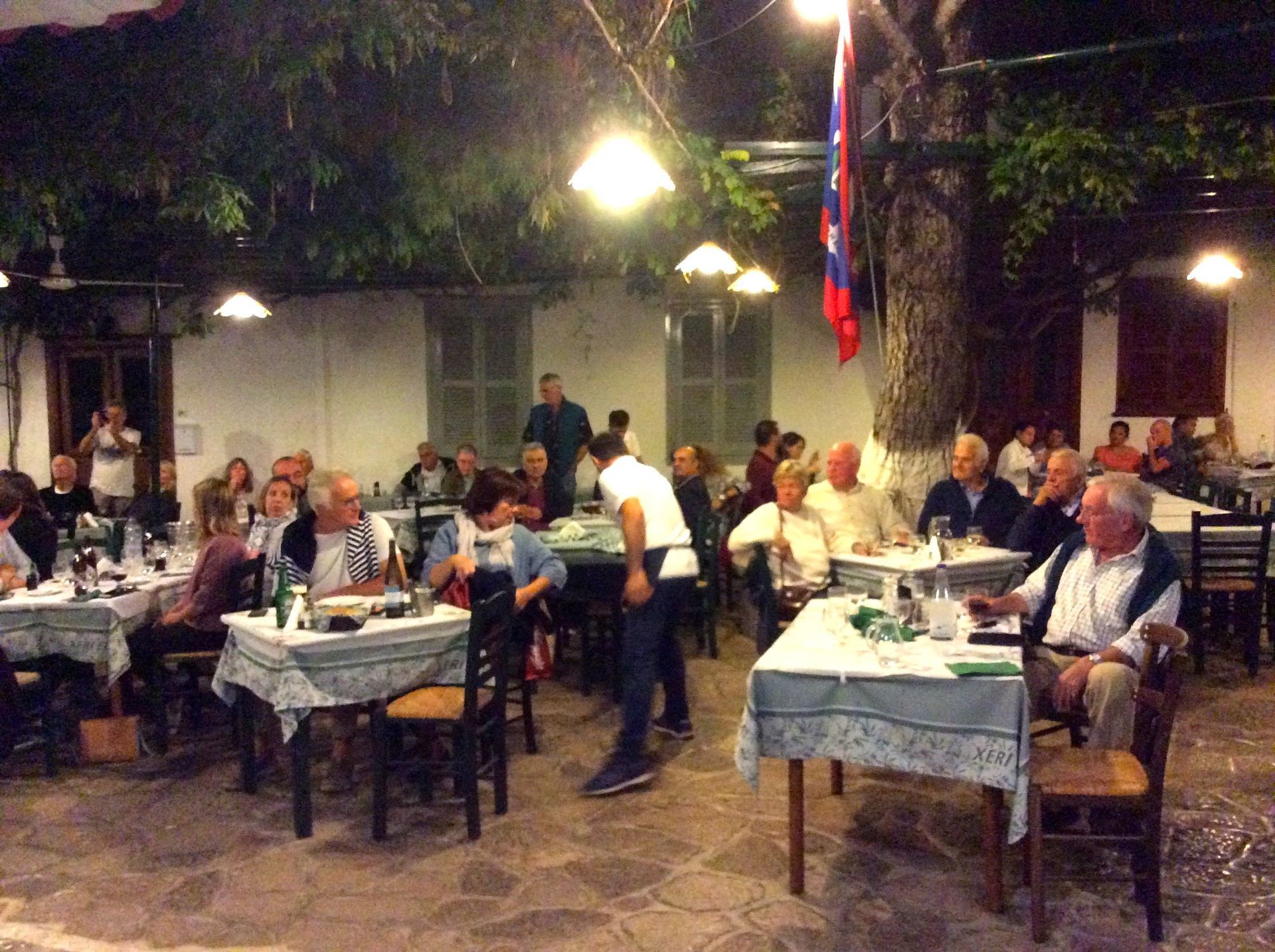 Rebetika Festival 2018 closing party at Xeri Elia (Douskos) Taverna