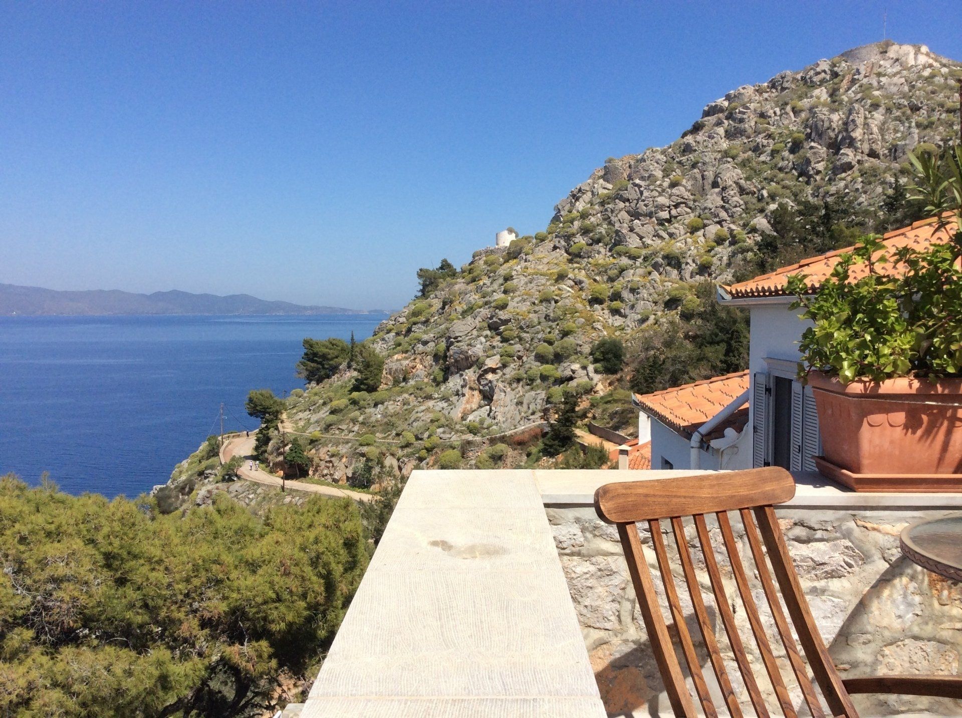 Avlaki Haven House - Private Holiday Houses on Hydra - Accommodation on Hydra Island Greece.