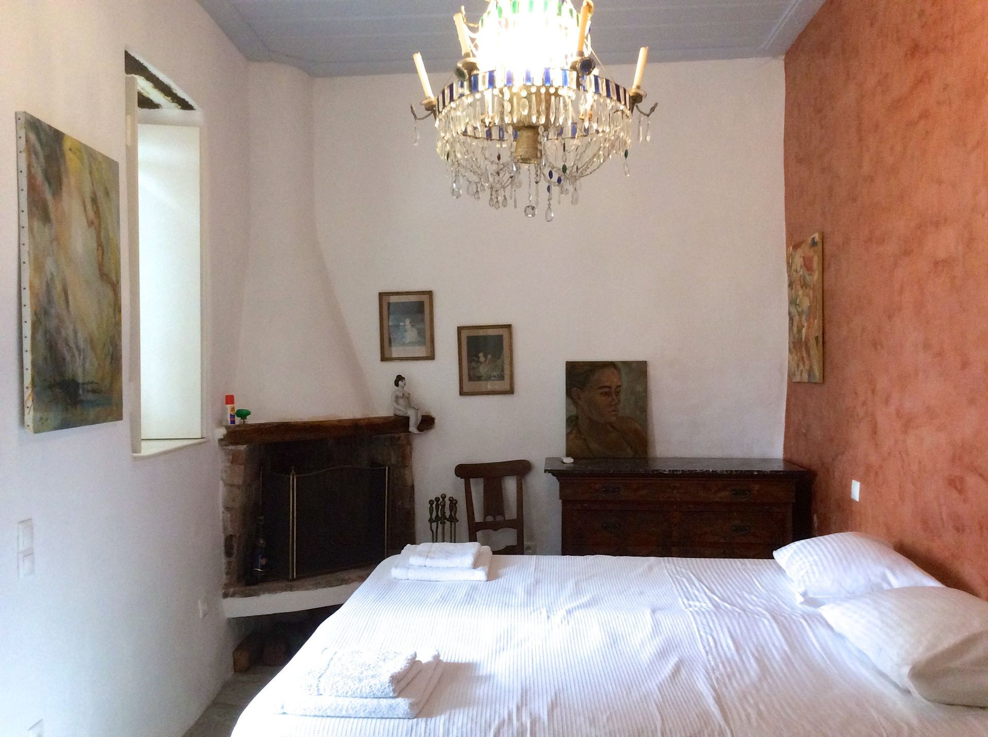 A Hydra House - Hydra holiday house rentals on Hydra Island Greece.