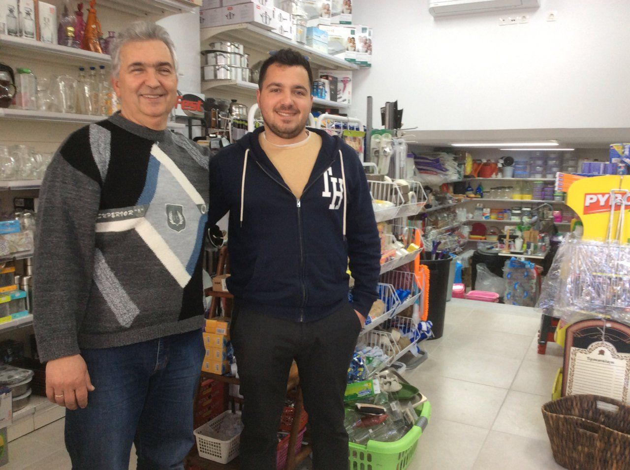 direct contract details for hydra home store on hydra island greece for home goods, detergents, plastic containers, crokery, cutlery, cooking utensils, toiletries, ornaments, authentic wine jugs