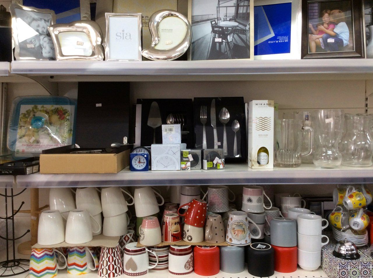 Kranidiotis Hydra Home shop on Hydra Island in the HydraDirect Shopping & Services pages