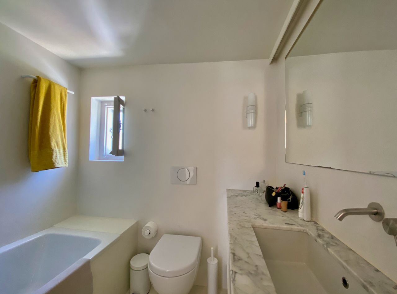 Top floor family bathroom of 2 bedroom holiday house rental on Hydra Island Greece