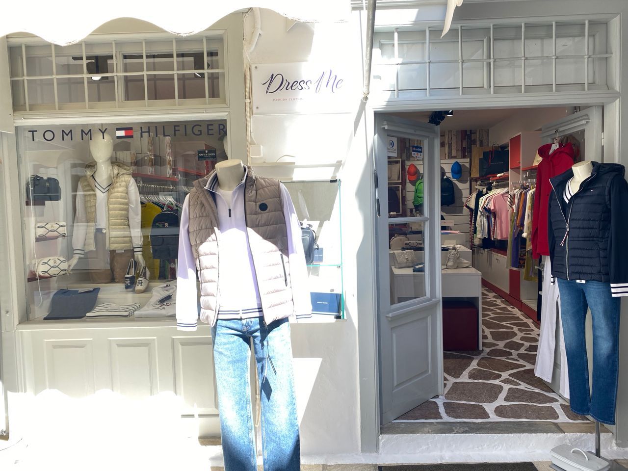 dress me fashion shop on hydra island, tommy hilfiger, navy & green, moutaki, makis kotris, tommy jeans