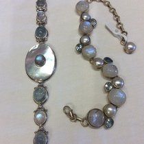 Mata Gold Fashion and Jewellery on Hydra Island Greece, on the HYDRADIRECT Shops & Services pages
