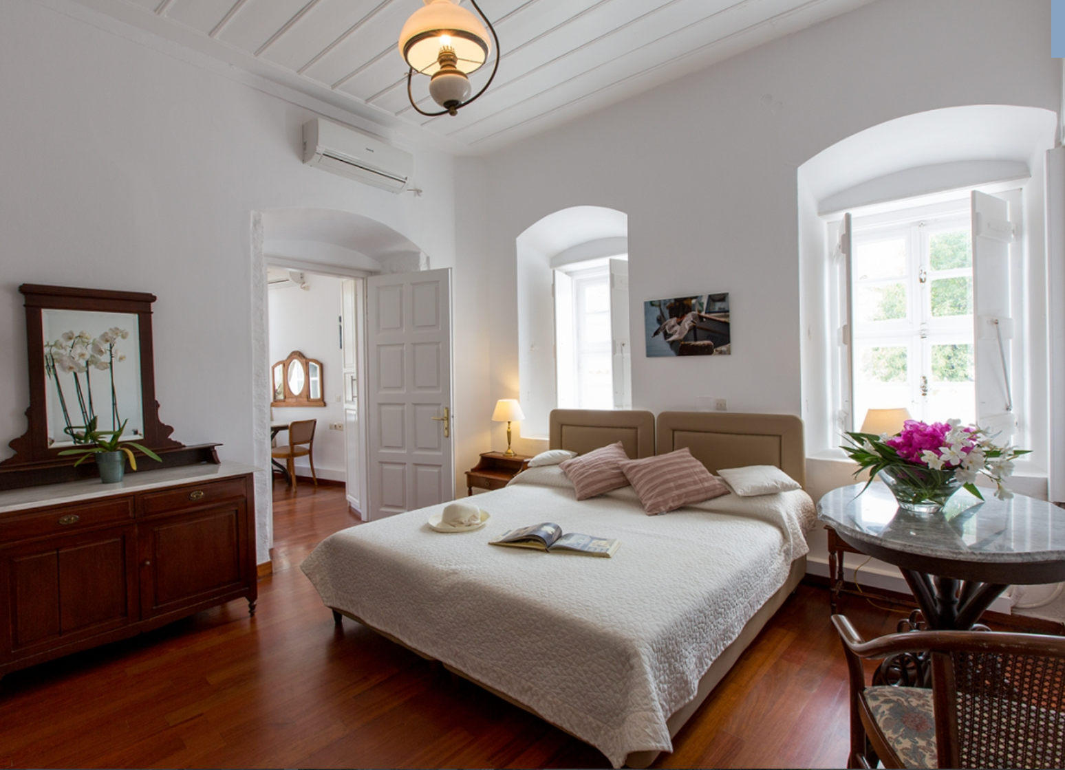 direct contact details and book direct to avoid reservation commission at the miranda hotel on hydra island greece